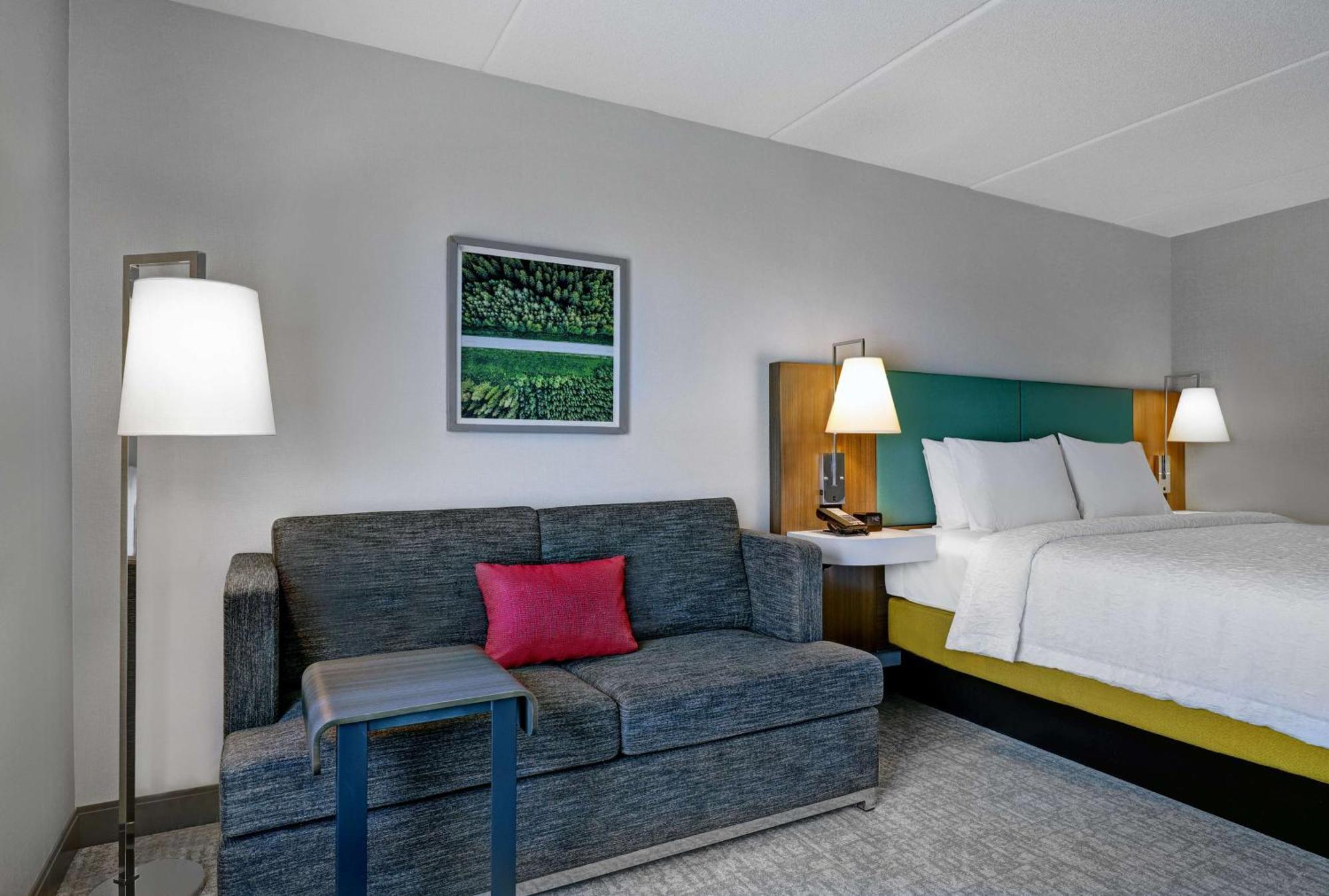 Hampton Inn & Suites Бельвиль Экстерьер фото